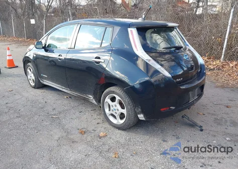 2011 Nissan Leaf Sl z USA, uszkodzony, nr VIN JN1AZ0CP1BT007143